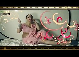 Chodoge to roti paka dungi - Adult Hindi song (MalluFmRadio.Com) (Low)
